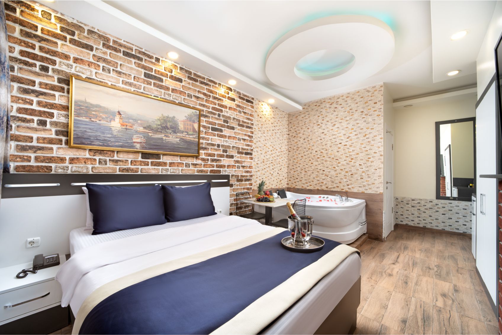 istanbul suites hotel Şömineli jakuzili oda